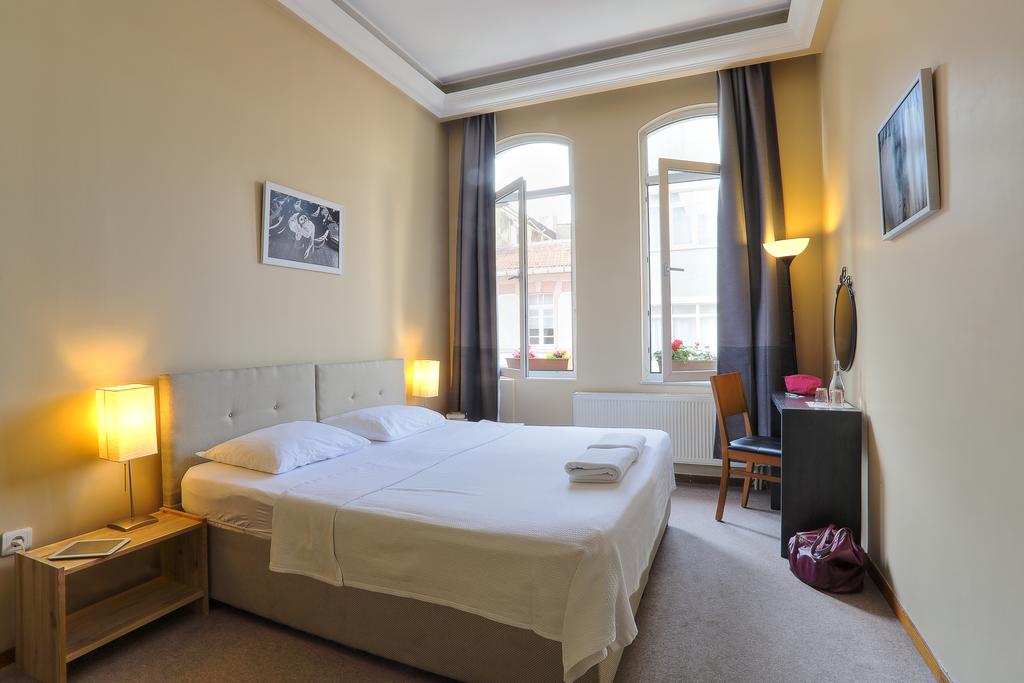 Hostel Near Katchary